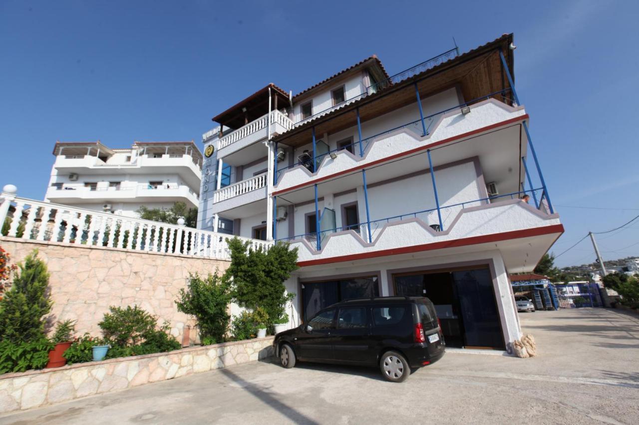 Villa Mondi 사밀 외부 사진