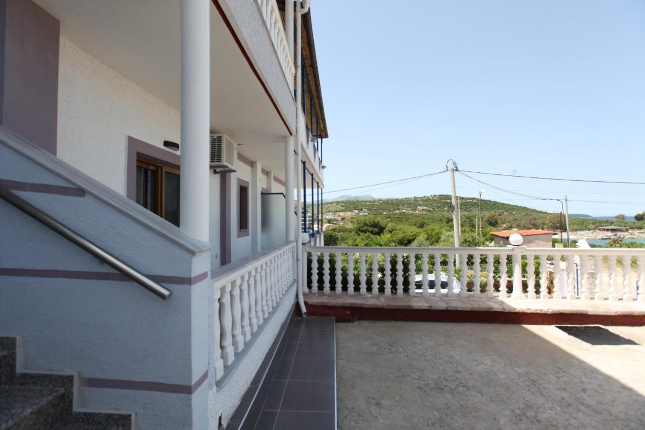 Villa Mondi 사밀 외부 사진